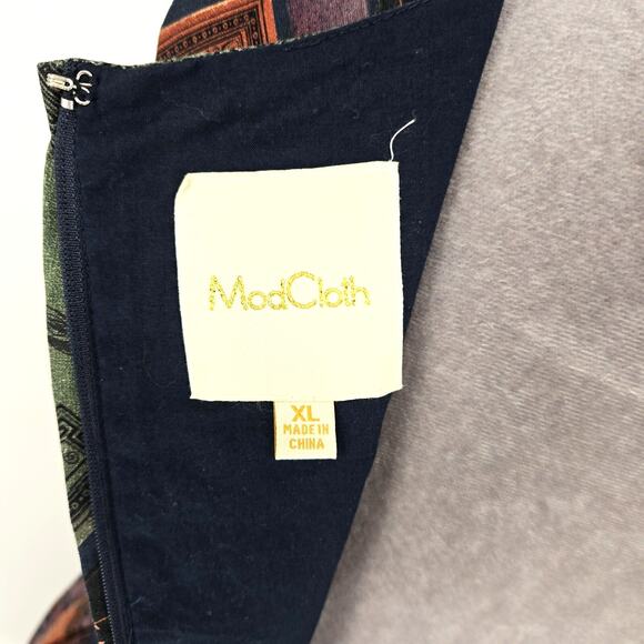 ModCloth Dress Womens XL Geometric Cotton Back Zip Fit n Flare Belted Lined - Picture 3 of 13